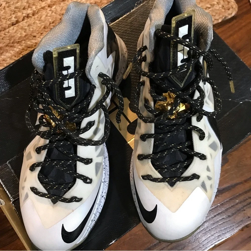 👟NIKE BASKETBALL LEBRON X P.S. Elite+ Sneakers